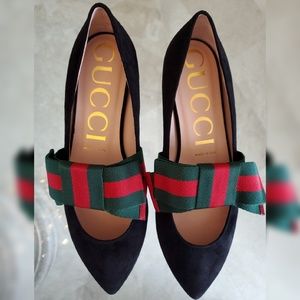 gucci flat bow suede mule